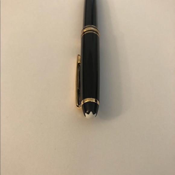 Montblanc Meisterstück Gold-Coated Ballpoint Pen - Picture 2 of 3
